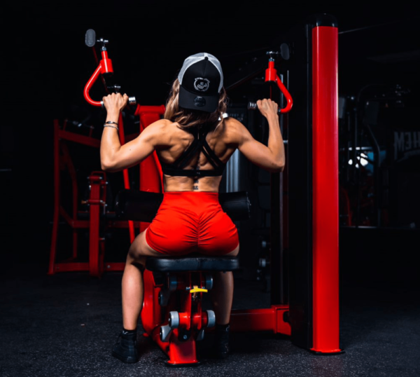 Diverging Lat Pulldown - Image 10