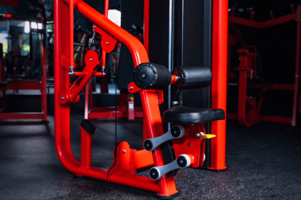 Diverging Lat Pulldown - Image 5